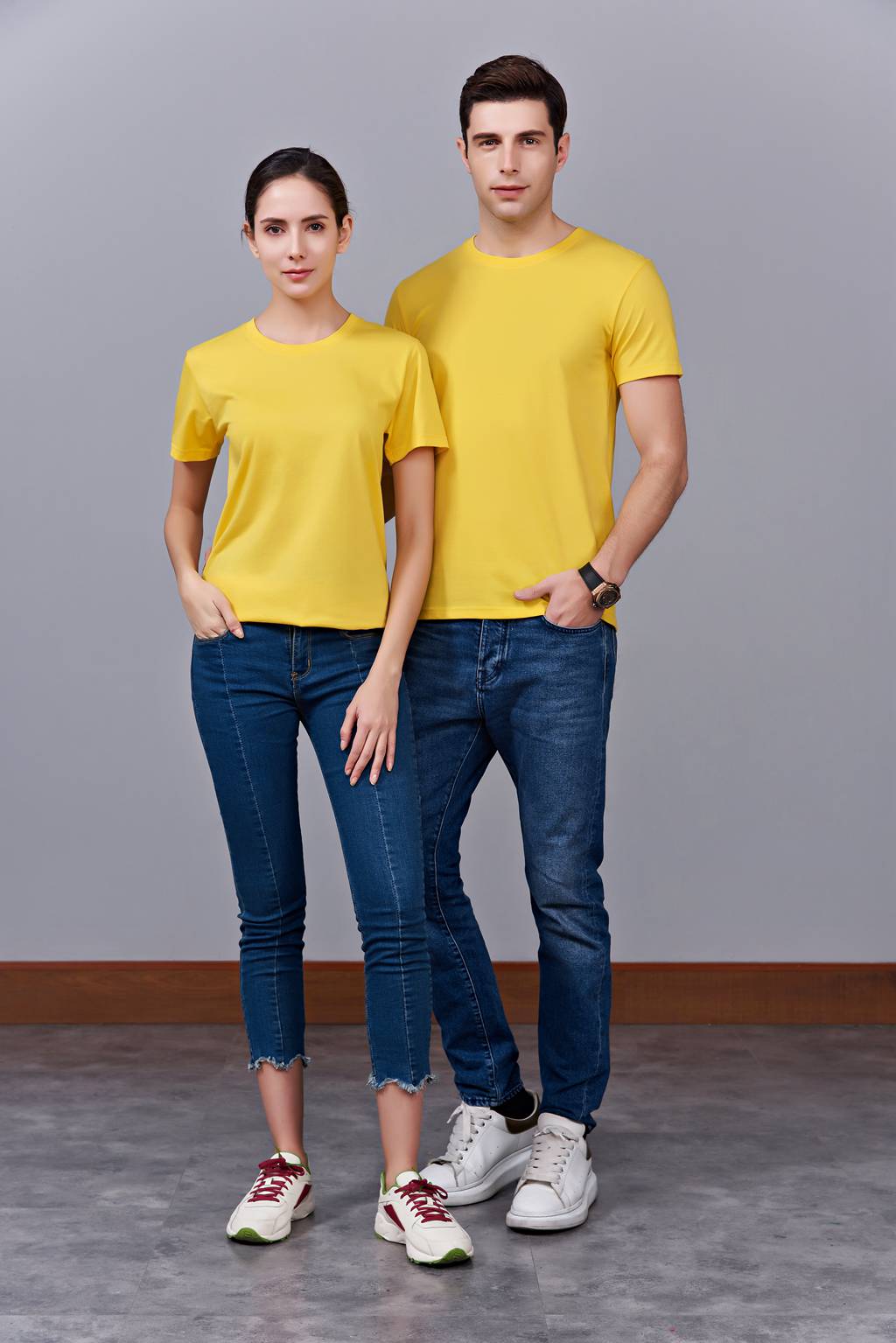 洋氣百搭親子裝 半袖顯瘦 速干圓領(lǐng)文化衫 春夏新品 黃色